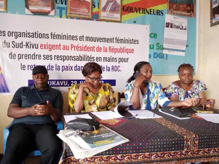 SUD-KIVU: Les organisations féminines exigent au président de la république de prendre ses responsabilités en main pour le retour de la paix dans l’Est de la RDC